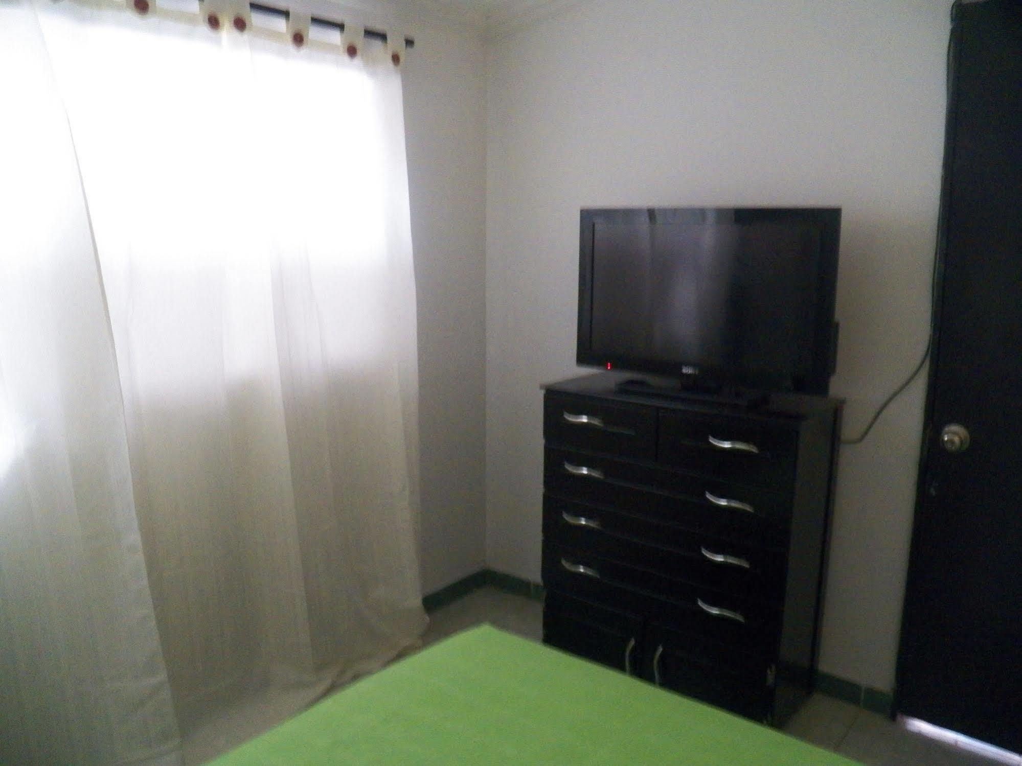 Hostal Deluxe Santander. Manizales Ngoại thất bức ảnh